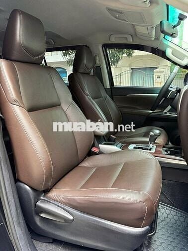 Toyota Fortuner 2017 2.7V 4x2 AT - 78000 km