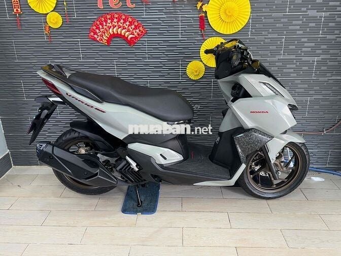Honda Vario 160 date 2023 Xám Xi măng Bstp