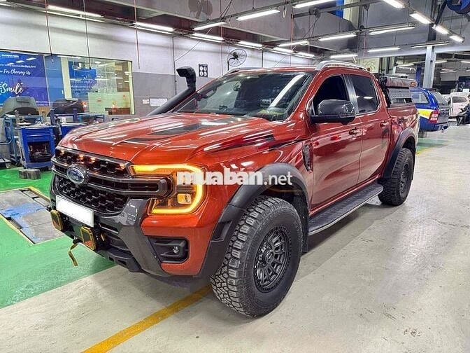 HÃNG BÁN FORD WILDTRAK 2023 ĐỘ 200TR ĐẸP, VAY70%