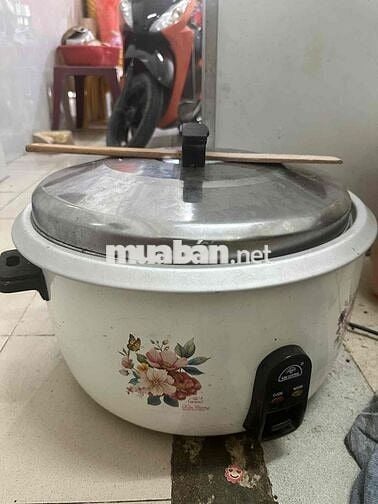cần sang quán cơm tấm và mặt bằng