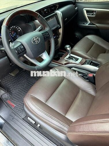 Toyota Fortuner 2017 2.7V 4x2 AT - 78000 km