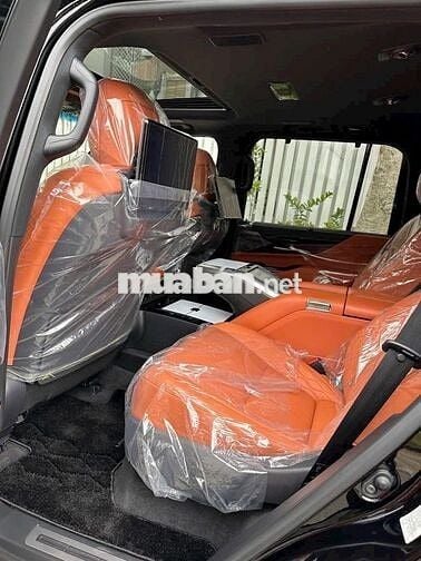 Lexus LX600 VIP màu Đen 2025, mới 100% giao ngay.