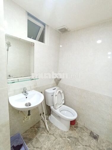 Căn hộ dịch vụ 18m, Nguyễn Cửu Vân, giá: 4,2 triệu