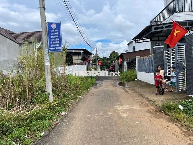 NGUYỄN HỮU CHỈNH TRUNG TÂM PHƯỜNG 2 -TP.BẢO LỘC DT213M2 SẴN 100 THỔ CƯ