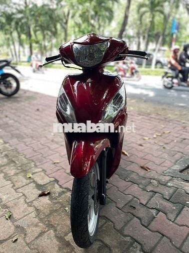 Xe máy Honda Vision 2013 màu đỏ, số tự động