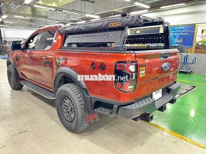 HÃNG BÁN FORD WILDTRAK 2023 ĐỘ 200TR ĐẸP, VAY70%