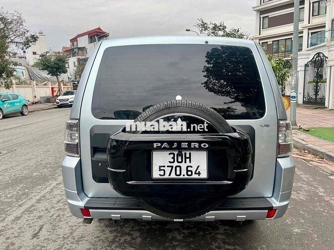 Mitsubishi Pajero 2009 - 140000 km