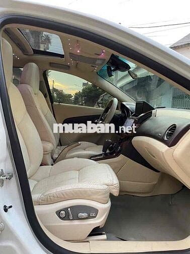 Chevrolet Cruze 2017 LTZ 1.8L - 13000 km