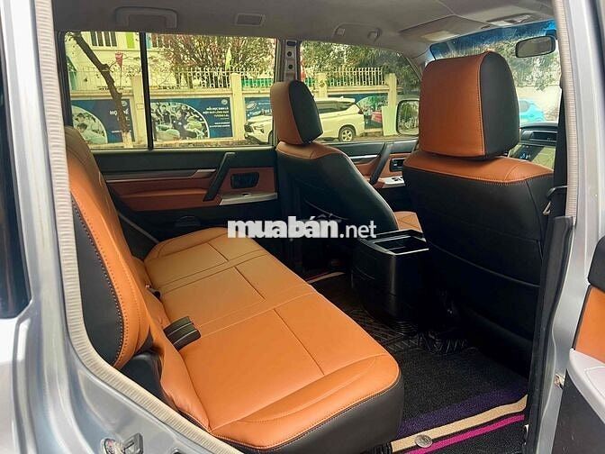 Mitsubishi Pajero 2009 - 140000 km