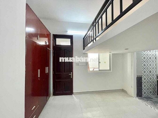 KHAI TRƯƠNG PHÒNG MỚI KẾ HUFLIT GIÁ RẺ CHO SINH VIÊN