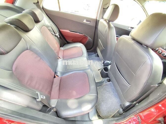 Grand i10 động cơ 1.2 AT - odo51000 km