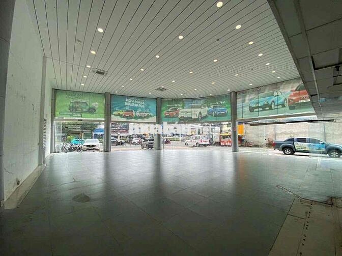 Cho Thuê Showroom 2 Mặt Tiền Đường 30-04