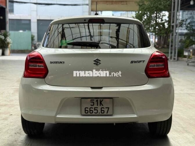 Suzuki Swift GLX 2023 - Chất Xe Rất Mới !!