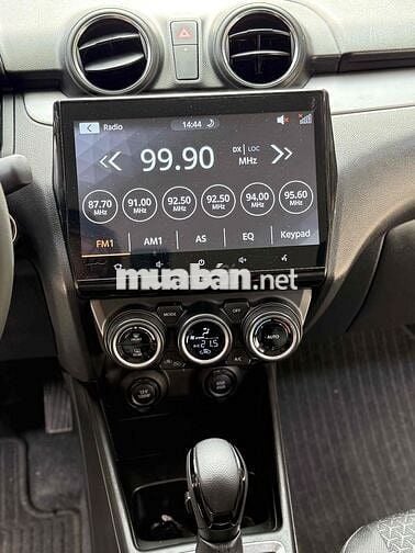 Suzuki Swift GLX 2023 - Chất Xe Rất Mới !!