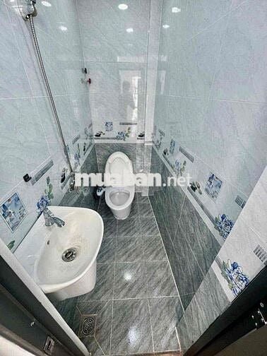 Bán Nhà 1/ Nguyễn Văn Công p3. 4x7 trệt lầu.