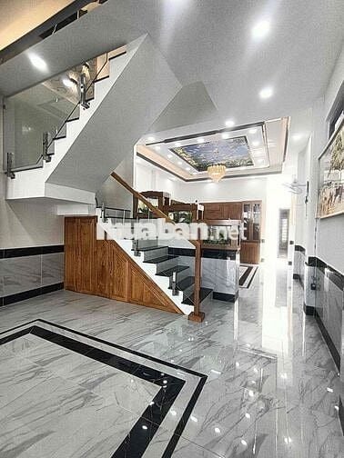MT CỰC HOT ĐƯỜNG TRẦN VĂN MƯỜI XTS HM - 5x35m 2 Tầng 4 PN KD đa ngành