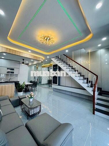 Nhà 1 trệt 1 lầu thổ cư 100% đường nhựa 12m phường Trảng Dài