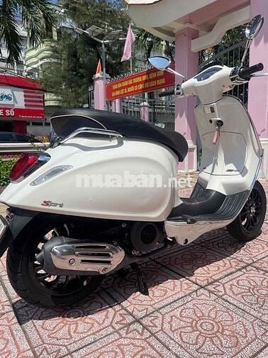 vespa sprint Lươt - odo 10k