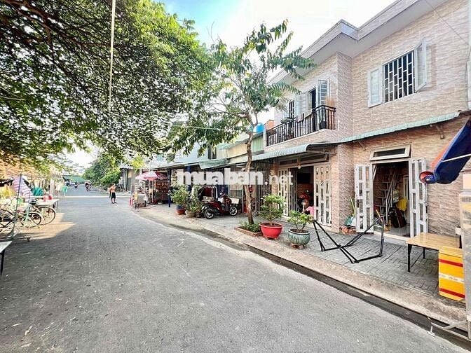 Nhà sang - sạch - đẹp - rẻ - mát mẻ