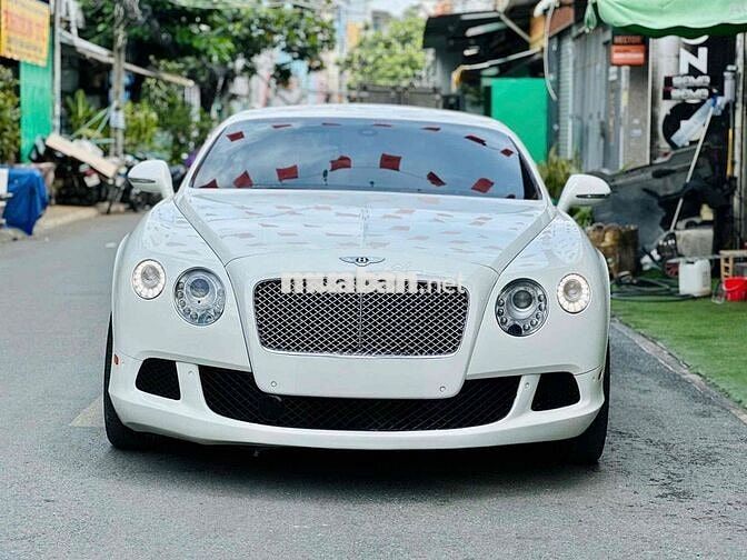 Bentley Continental Model 2014 W12 - 14000 km