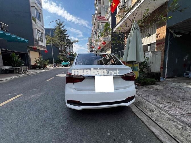Hyundai Grand i10 2018 Sedan 1.2 MT - 130000 km