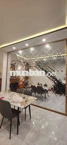 Bán Nhà 3 Tầng Đối Diện Công Viên VCN Phước Long 1 Nha Trang