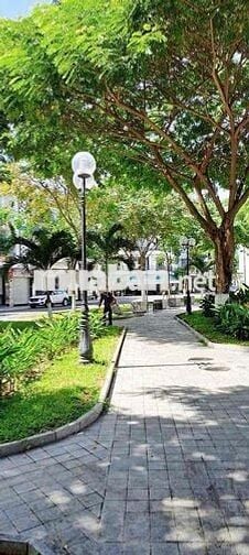 Bán Nhà 3 Tầng Đối Diện Công Viên VCN Phước Long 1 Nha Trang