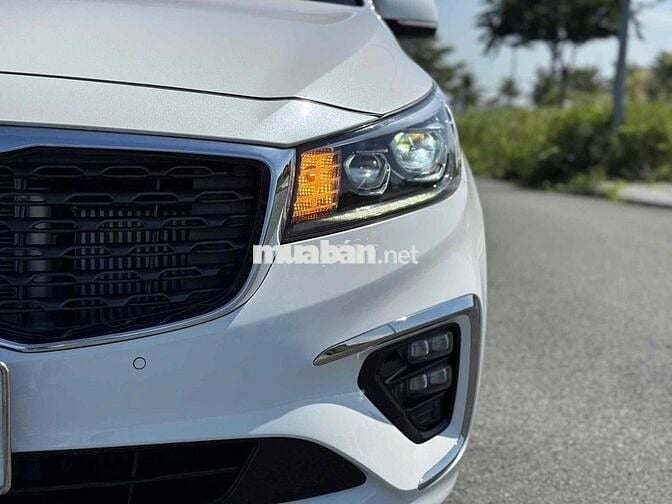Kia Sedona 2021 2.2 DAT LUXURY - 99000 km