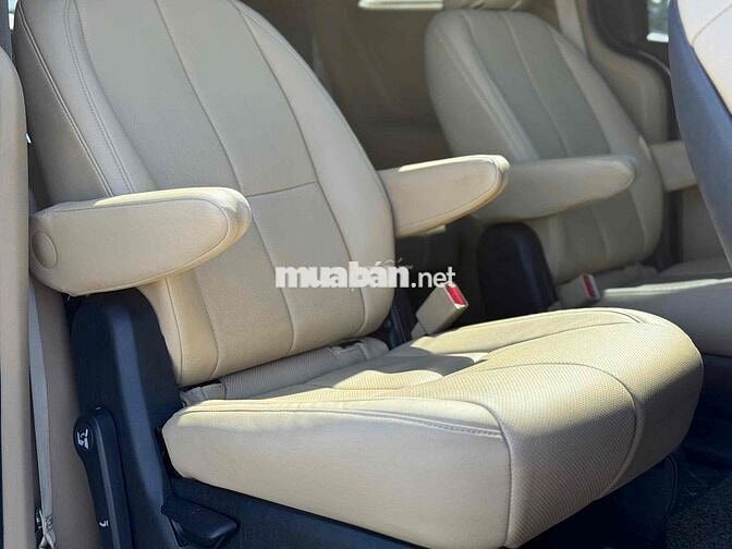 Kia Sedona 2021 2.2 DAT LUXURY - 99000 km