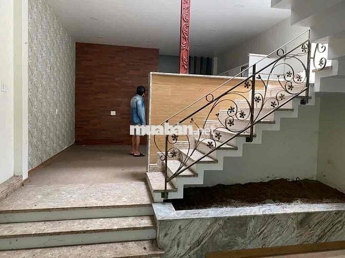 BÁN NHÀ PHƯỚC LÝ,CẦN GIUỘC LONG AN.(DT 5x20)100m2 HỖ TRỢ NGÂN HÀNG CAO
