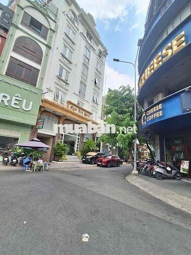 Siêu nhà MT khu Phan Xích Long- Cần bán gấp