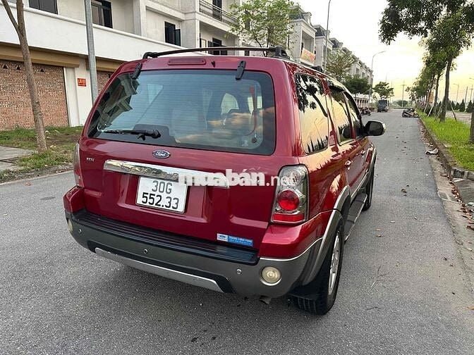 Ford Escape 2004 3.0 V6 - 185555 km