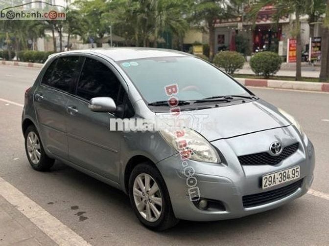 Toyota Yaris 1.5 AT 2011