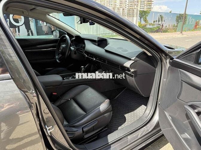 Mazda 3 2023 - 21500 km