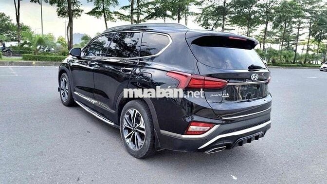 Hyundai Santa Fe 2019 2.4L  AT 4AWD pre - 80000 km