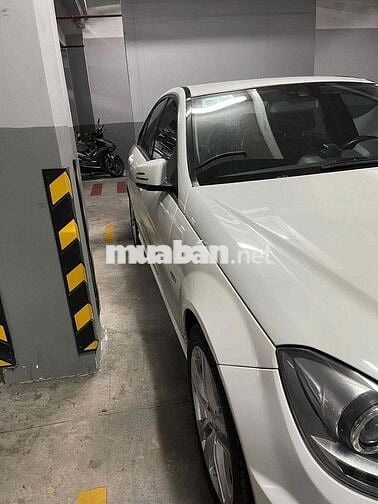 Mercedes Benz C Class 2012 C200 - 130000 km