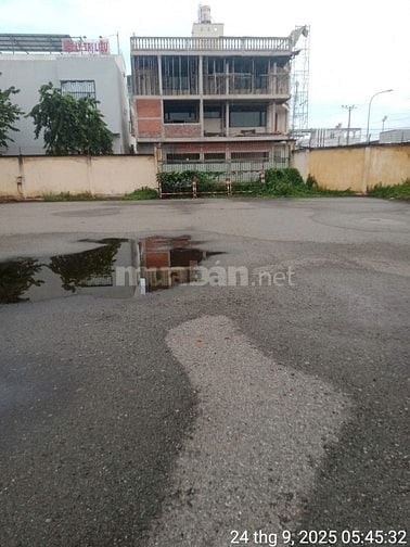 Nhà Xưởng kho ngay mặt tiền đường 70m. Diện tích 7.990 m2