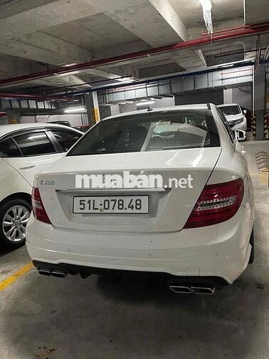 Mercedes Benz C Class 2012 C200 - 130000 km