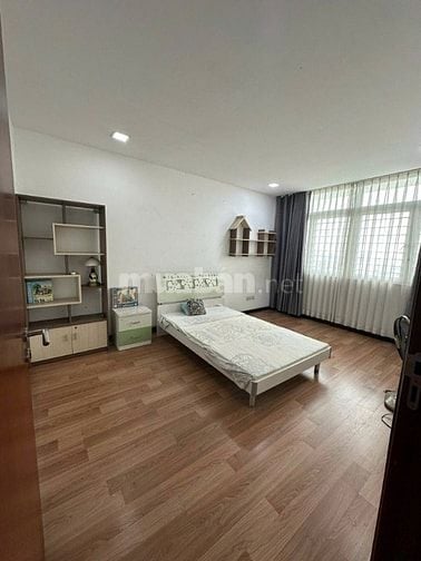Căn hộ Duplex hiếm tại Tản Đà Court giữa lòng Q5 - 163m², 3PN giá thật