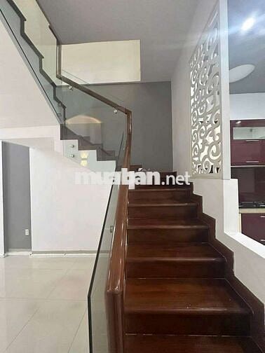 🛑 CHO THUÊ NHÀ 2 TẦNG KIỆT Ô TÔ: LÊ DUẪN - 2PN - GẦN CẦU SÔNG HÀN