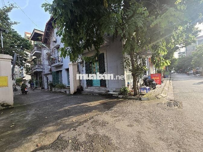 Bán gấp đất Vĩnh Quỳnh ô tô ,phân lô quân đội ,ngõ thông giá 10 tỷ