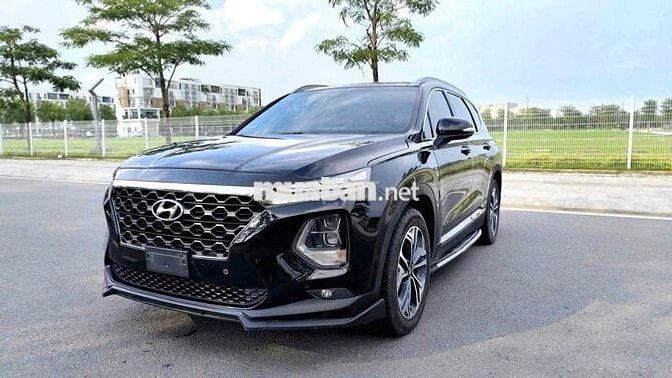Hyundai Santa Fe 2019 2.4L  AT 4AWD pre - 80000 km