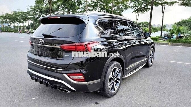 Hyundai Santa Fe 2019 2.4L  AT 4AWD pre - 80000 km