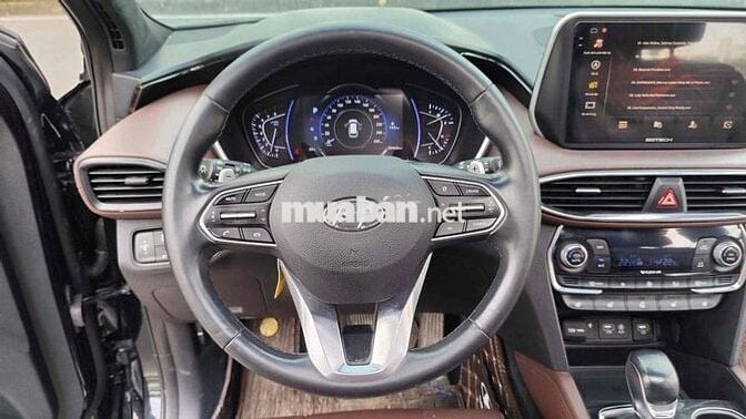 Hyundai Santa Fe 2019 2.4L  AT 4AWD pre - 80000 km