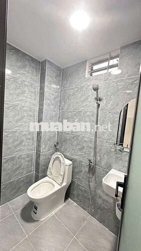 NHÀ HXH - 2TẦNG - 48M2 - CẠNH NGAY TRỤC ĐƯỜNG ĐẶNG THÚC VỊNH HÓC MÔN