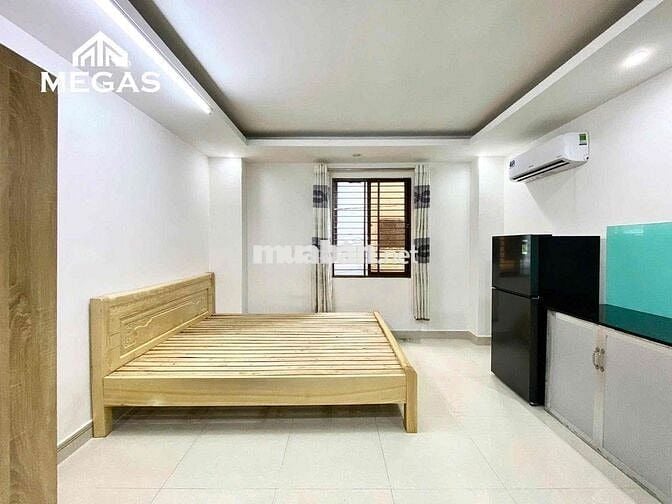 Studio Cửa Sổ Trời Giá Rẻ Ngay Lotte Mart
