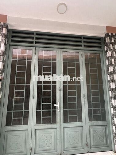 Nhà phố tại Lê Văn Lương nối dài. Sổ hồng sẵn. Dân cư tri thức cao.