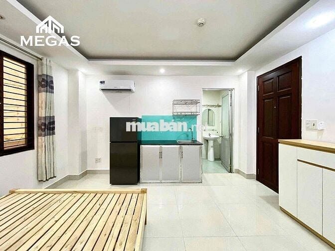 Studio Cửa Sổ Trời Giá Rẻ Ngay Lotte Mart