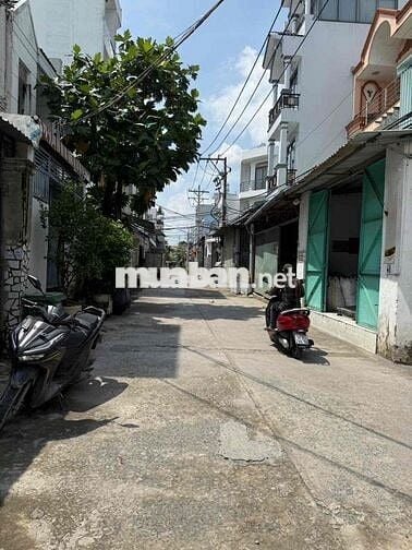 nhà thuê giá rẻ hơn kho Bùi tư toàn an lạc bình Tân DT135m giá 13tr