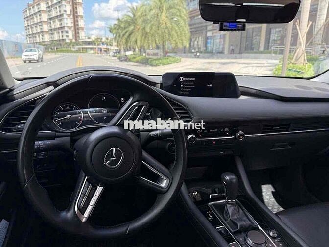 Mazda 3 2023 - 21500 km